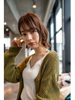 エアリーショートボブ　ハイライト ベージュ