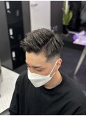 サイドパートスタイル