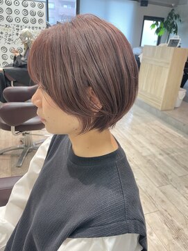 コワファーストナガサキシャンプーボーイ(COIFF1RST NAGASAKI SHAMPOO BOY) 大人可愛い20代30代40代黒髪前下がりショートボブ丸みショート◎