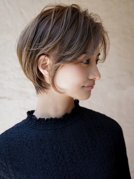 カライング(ing) 大人ショートボブ丸みショートカットマッシュショート前髪あり