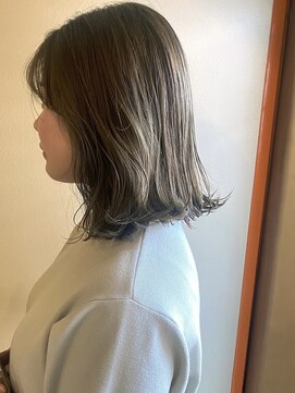 ニード(need) オリーブベージュ