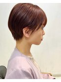 マッシュショートボブ/フェザーバング/カーキグレージュ