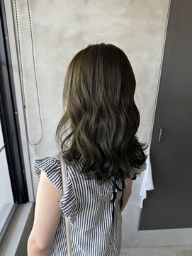 トーン(tone) オリーブアッシュ/オレンジベージュ