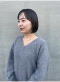シンプルボブ×ぱつっと前髪