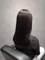ソラヘアー(SORA hair) 夏映え×美髪ストレート|艶感ダークグレージュ