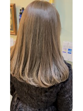 シェリーナ(CHERIENA.) Taupe beige