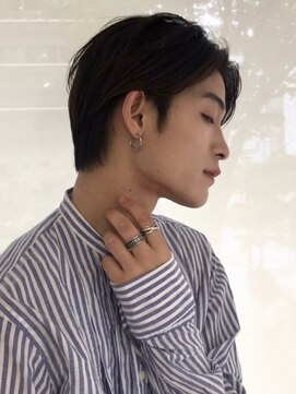 アフロディーテ 銀座(APHRODITE GINZA) 束感ショート/波巻き/ハイライト/ツーブロックマッシュ/銀座