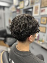 アイコン ブルー メンズ(I-CON #blue MEN'S)&nbsp;ナチュラル毛流れパーマ×ハイライト