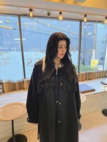 ヘアー アレス(hair ales)&nbsp;フェミニンロング　似合わせカット　ウェーブミディアム