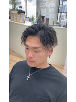 ハニー(HONEY)&nbsp;縦落ちツイスパ/ツイストスパイラル/岡崎メンズパーマ