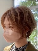 、
