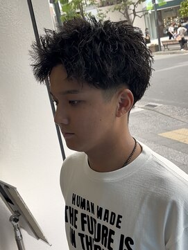 ゼストプール(ZEST POOL) スパイキーショートパーマ