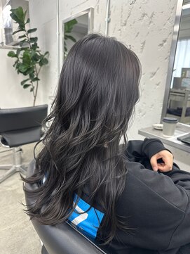 艶カラー×ロングレイヤー