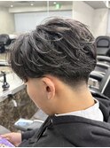 メンズセンターパートニュアンスパーマフェザーパーマ