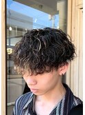 大分メンズショートマッシュメッシュツイストスパイラルパーマ