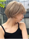 海外ショートボブレイヤーグラデーション　n8.2.16
