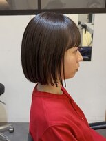 シェルハ(SHELHA) ショートボブ/ぱっつんボブ/オリーブグレージュ