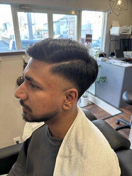 創 フェードカット