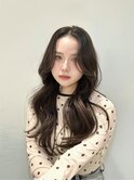 ミディアムヘア暗めカラーデザインカラーフェイスフレーミング
