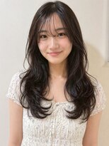 キース ヘアアンドメイク 恵比寿(kith. hair&make)&nbsp;ロングレイヤーカット/ゆるふわカール/顔まわり/小顔カット