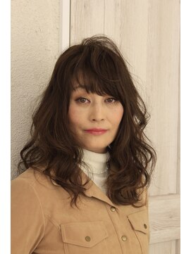 ヘアスピリッツアンクス(Hair Spirit anx) セミディー・ウェーブ