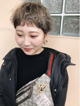 フロート 小阪店(float) ミルクティベージュ_毛先パーマ ことりベージュ