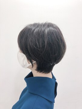クオーター(QUARTER) 骨格矯正大人かわいいショートスタイル