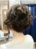 前下がりボブ__くるくるパーマ__スパイラルパーマ__20代30代40代