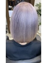 ヘアー ラウンジ コン モア(hair lounge Comme moi)&nbsp;ペールライラックフラットボブ