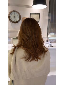 オルガン(Organ) 透明感のあるハイトーンベージュ