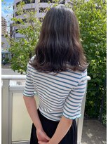 ツイギー 宮西店(TWiGGY) 柔らかブラウン×波巻きミディアム