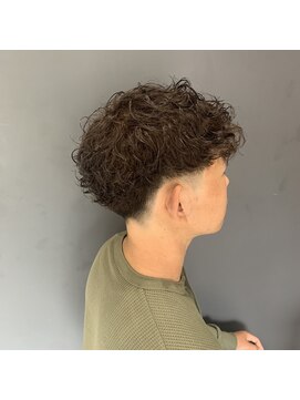 クレオ 片江店(CREO) フェードブラウンカラースペインカール