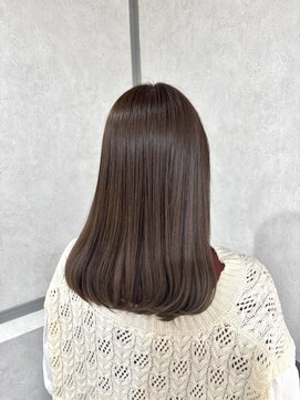 リリーヘアー(Lilly hair) ベージュブラウン