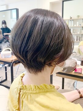 アイ(I.) 【 Ｉ. 】30代からのナチュラル前下がりショートボブ　川口