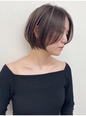 ハイライト白髪ぼかしダブルカラーインナーカラーショートボブ