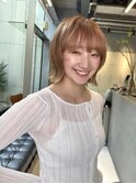 ボブに飽きた人必見　ウルフボブ　柔らかベージュ