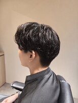 ガニメデ(GANYMEDE)&nbsp;弱めのツイストスパイラルパーマ