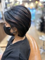 ナチュラ(natura)&nbsp;ショートレイヤースタイル