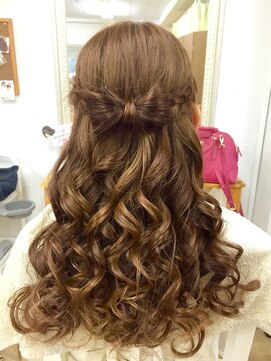 ヘアアンドメイク ゼン ヨコハマ(Hair&Make ZEN YOKOHAMA) 【ZEN横浜関内】編み込みリボンのハーフアップ