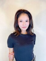ミディアムボブスタイル
