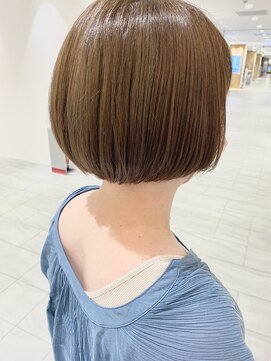 ビーハイブアヴェダ PARCO2店(BEHIVE AVEDA) ほんのりオリーブボブ