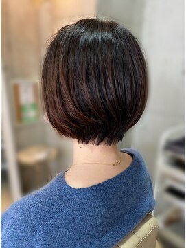 フルーヴ(Fleuve) ふんわり柔らかショートボブ