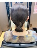 シニヨン　タイトヘア