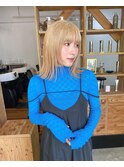 ぬきっぱなしブロンド×切りっぱなしミディアム