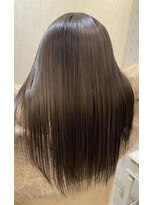 エニー(ENii) グロスストレート・アッシュブラウンセミロング