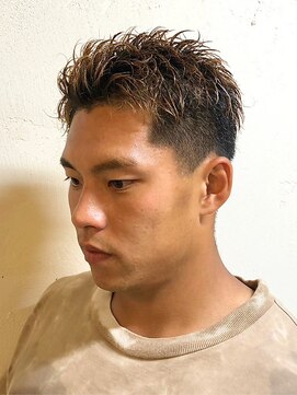 ヘアリゾート粋 ウナム 新宿東口店(enam) ソフトモヒカンスタイル
