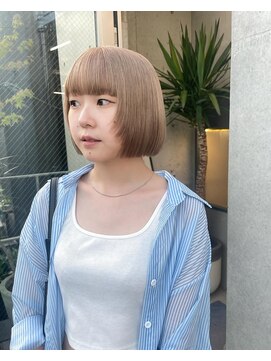 ビューズ(VIEWS) 顔まわりレイヤー/ホワイトベージュ/ニュアンスカラー[表参道]