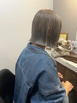 アイディー  高知(id)&nbsp;-高知 id-【白髪ぼかし】ハイトーンボブ