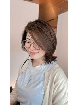 ゴットイール(GOTTO eel) くびれのある外はねレイヤー