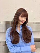 ヒュー 広島(HEW)&nbsp;くびれフェイスレイヤーハッシュカットロングへア20代30代